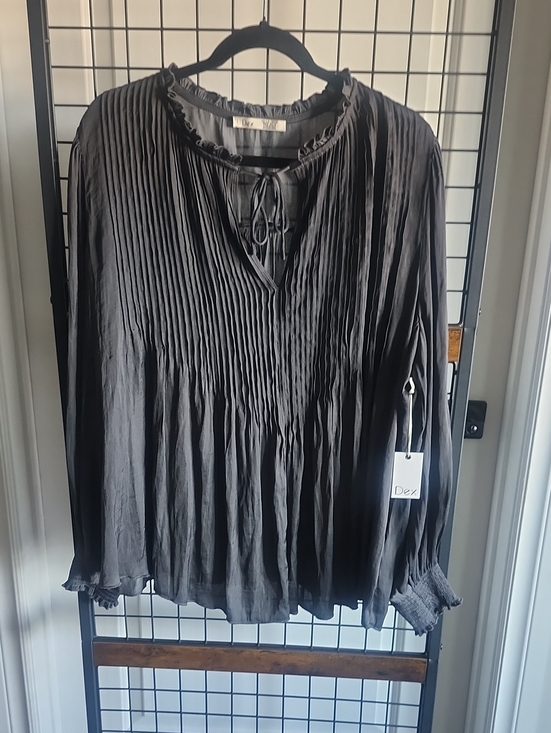 Dex Tops - Dex Women's Black Pleated Long-Sleeve Peasant Blouse